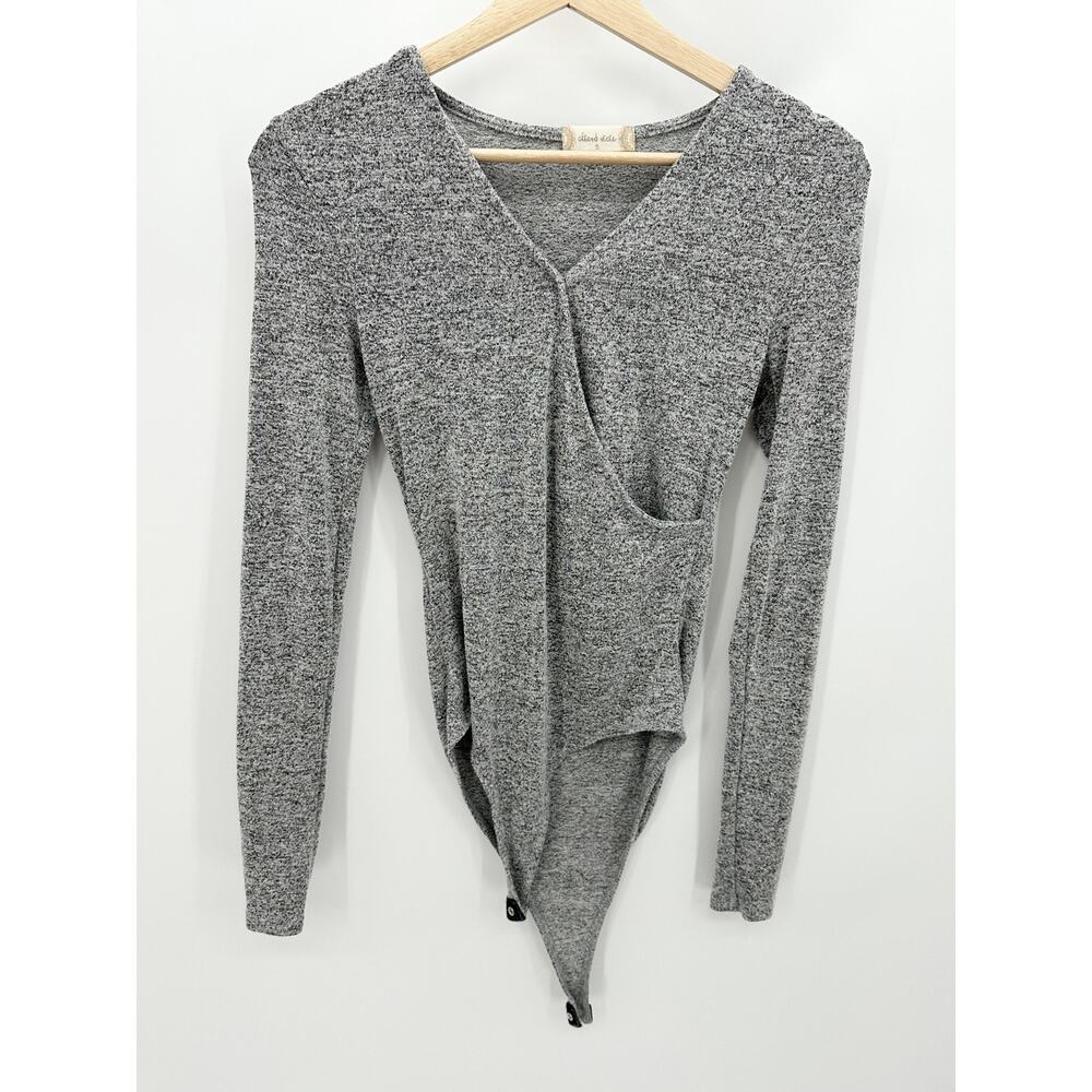 Altar'd State Grey Long Sleeve Surplice V-Neck Thong Bodysuit Women's Size Small